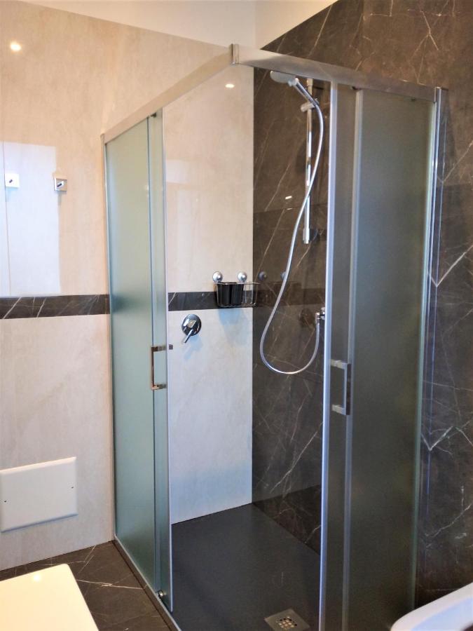 Astrid House Apartamento Stresa Exterior foto