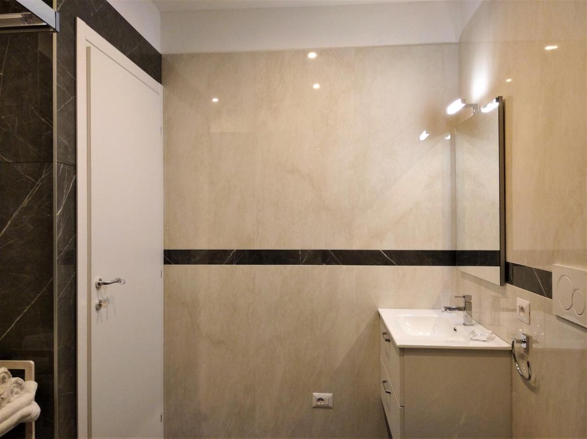 Astrid House Apartamento Stresa Exterior foto